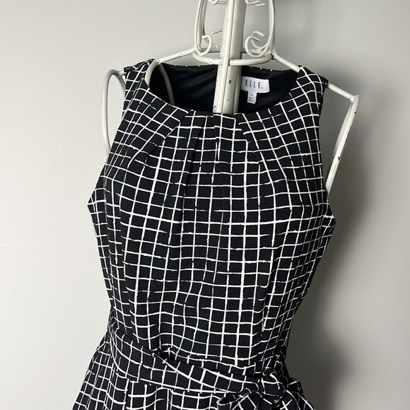 Elle Black/White sleeveless dress - Picture 3 of 6